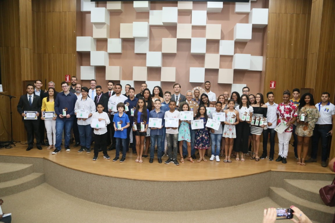 Foto Marcio Vieira (Campeões).JPG